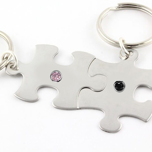 Surprise Him with a Keyring Personalized with his Favorite Color