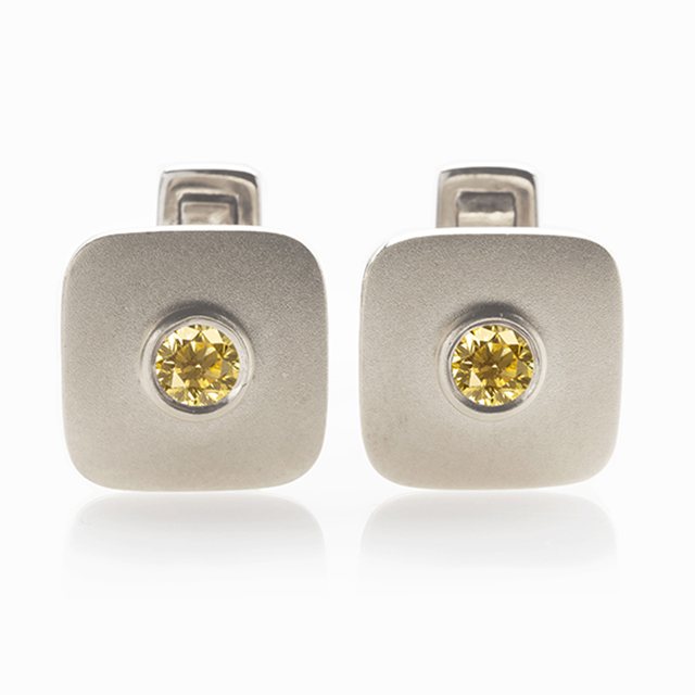 Surprise Him with Tailor-Made and Engraved Cufflinks